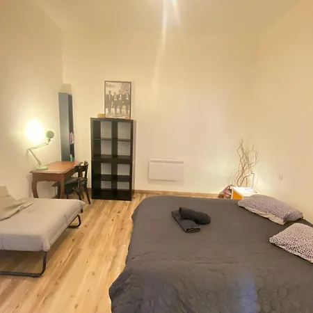Apartment Spacieux Au Cadre Royal *