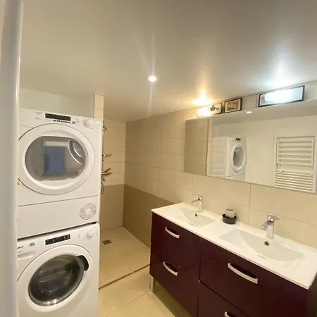 Apartment Spacieux Au Cadre Royal *